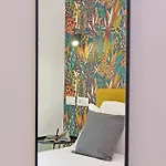 Redseven Apartamento