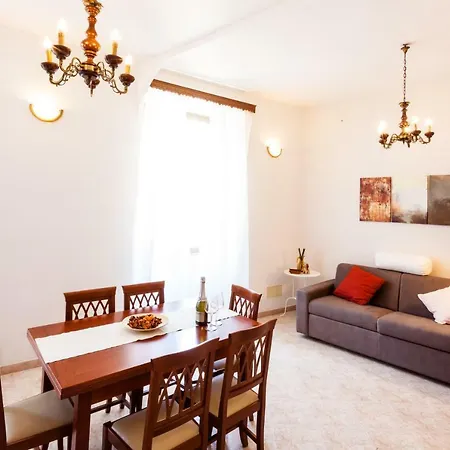 Lägenhet Redseven Rom