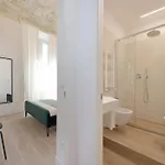Apartment Redseven Rom